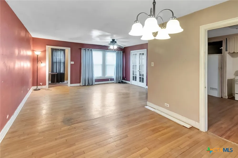 1005 Macarthur Street Victoria, TX 77901