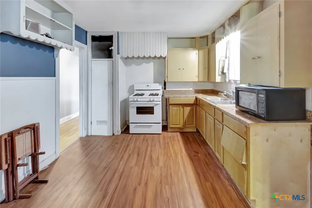 1005 Macarthur Street Victoria, TX 77901