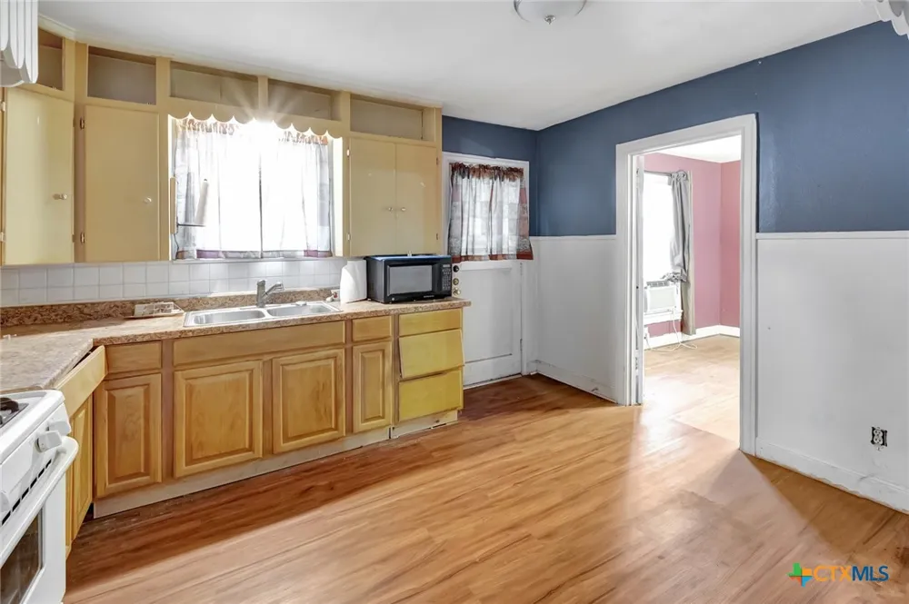 1005 Macarthur Street Victoria, TX 77901