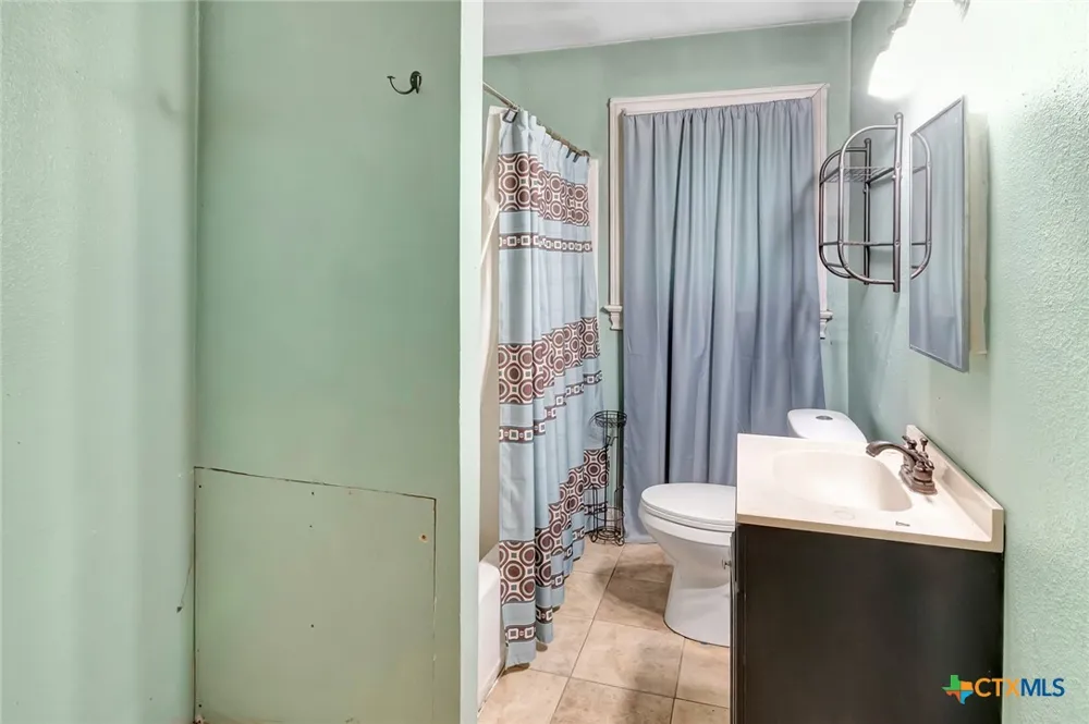 1005 Macarthur Street Victoria, TX 77901