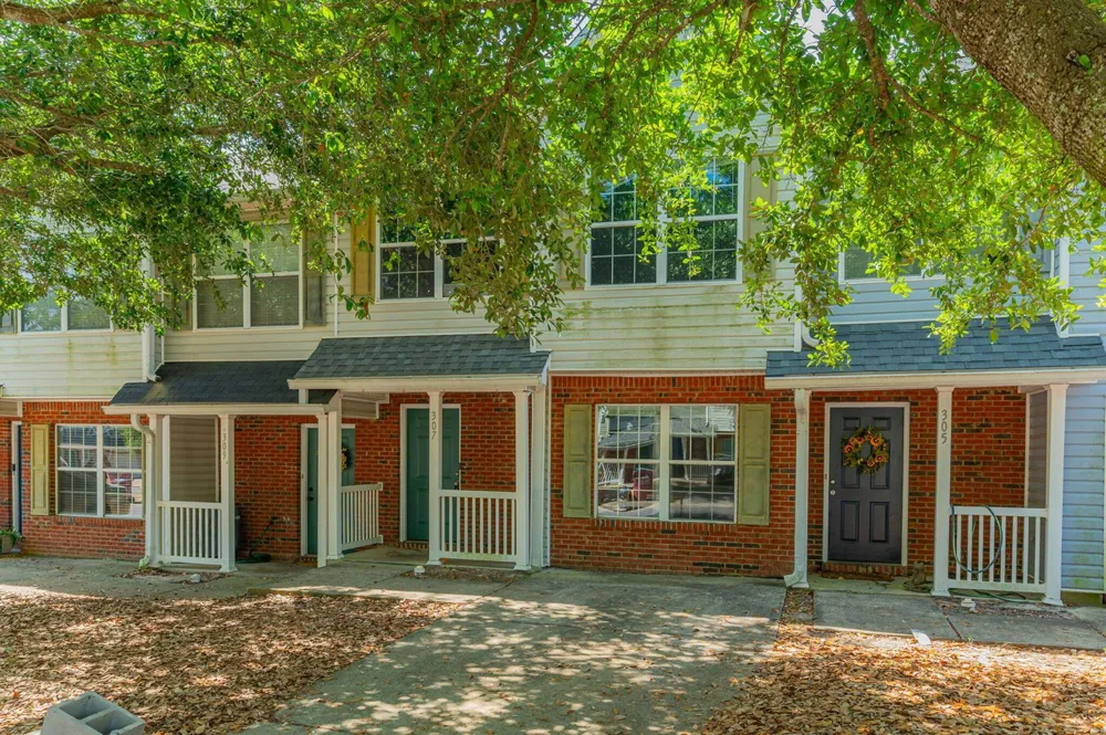 307 Crooked Pine Trail 