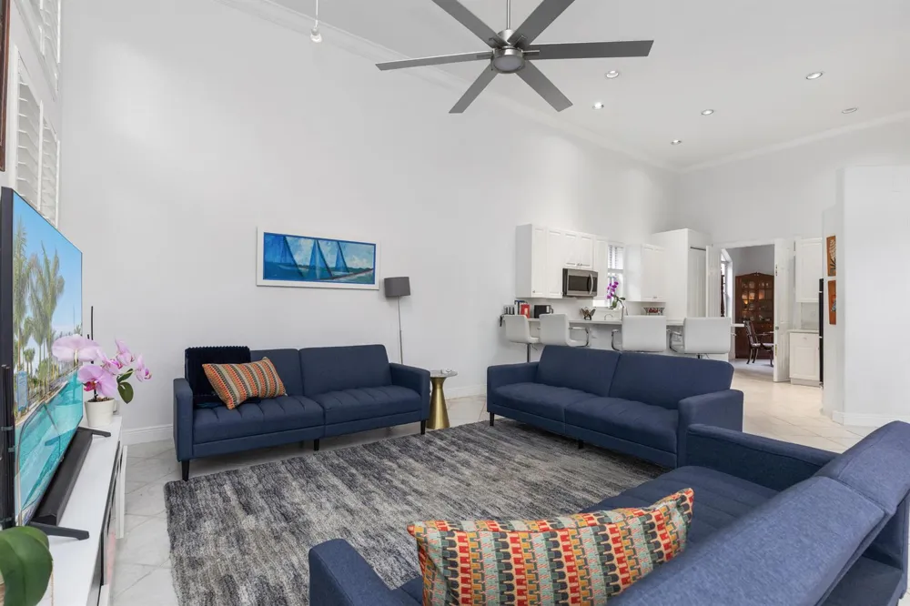 6246 NW 125th Avenue Coral Springs, FL 33076