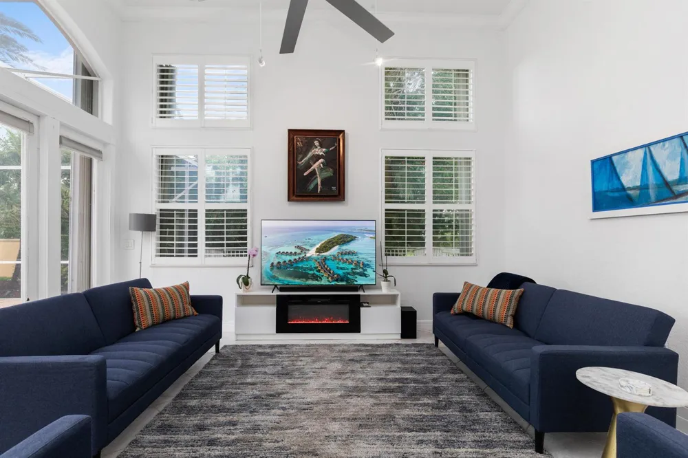 6246 NW 125th Avenue Coral Springs, FL 33076