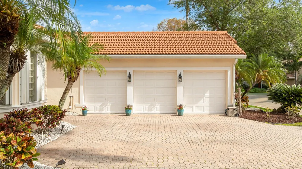 6246 NW 125th Avenue Coral Springs, FL 33076