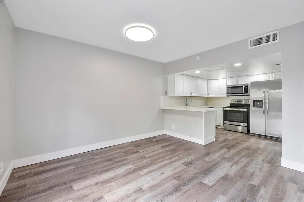 6659 SW 41st Place #38 Davie, FL 33314