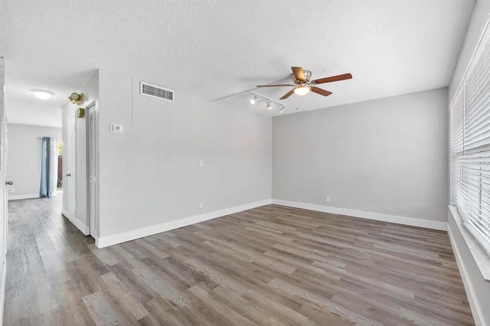 6659 SW 41st Place #38 Davie, FL 33314