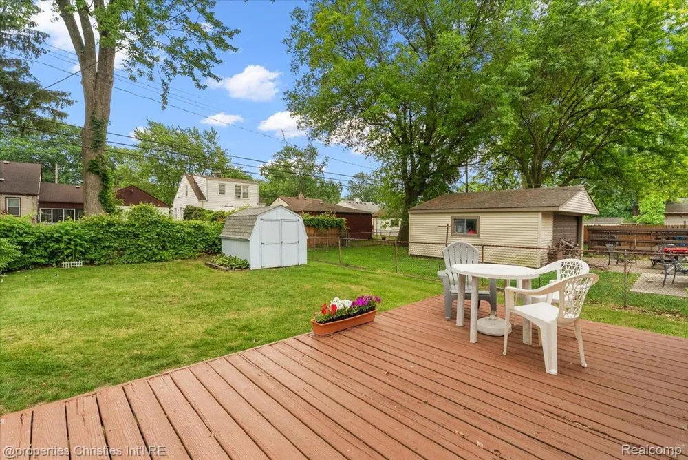 27428 Townley Street Madison Heights City, MI 48071