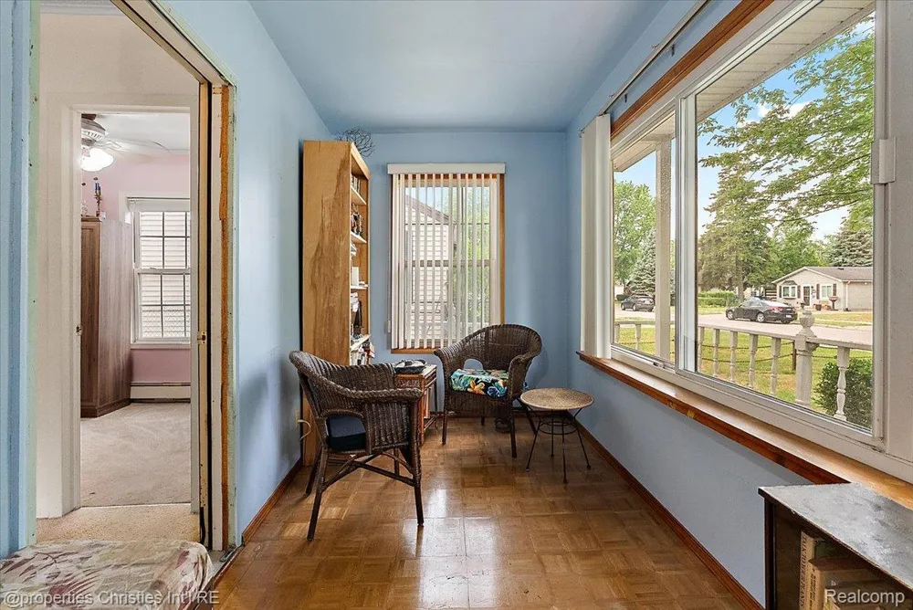 27428 Townley Street Madison Heights City, MI 48071