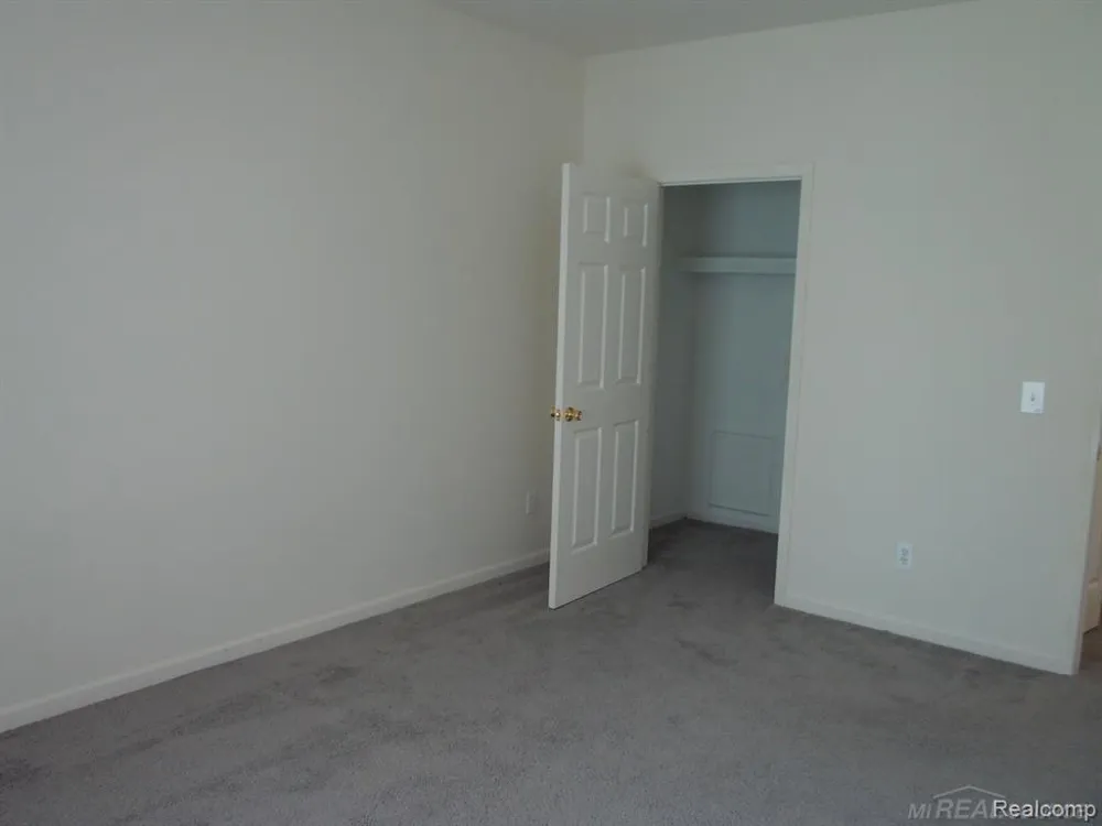 2009 Monarch Drive Shelby Charter Township, MI 48316