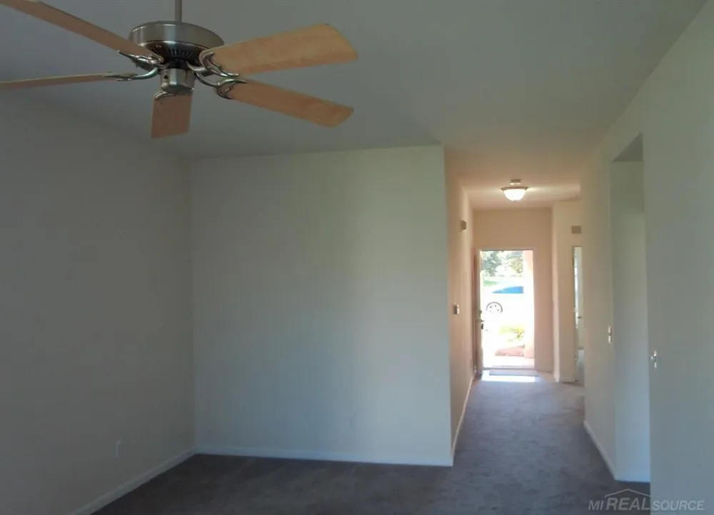 2009 Monarch Drive Shelby Charter Township, MI 48316