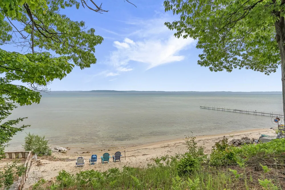 7284 S West Bayshore Drive Bingham Township, MI 49684