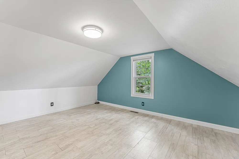 7284 S West Bayshore Drive Bingham Township, MI 49684