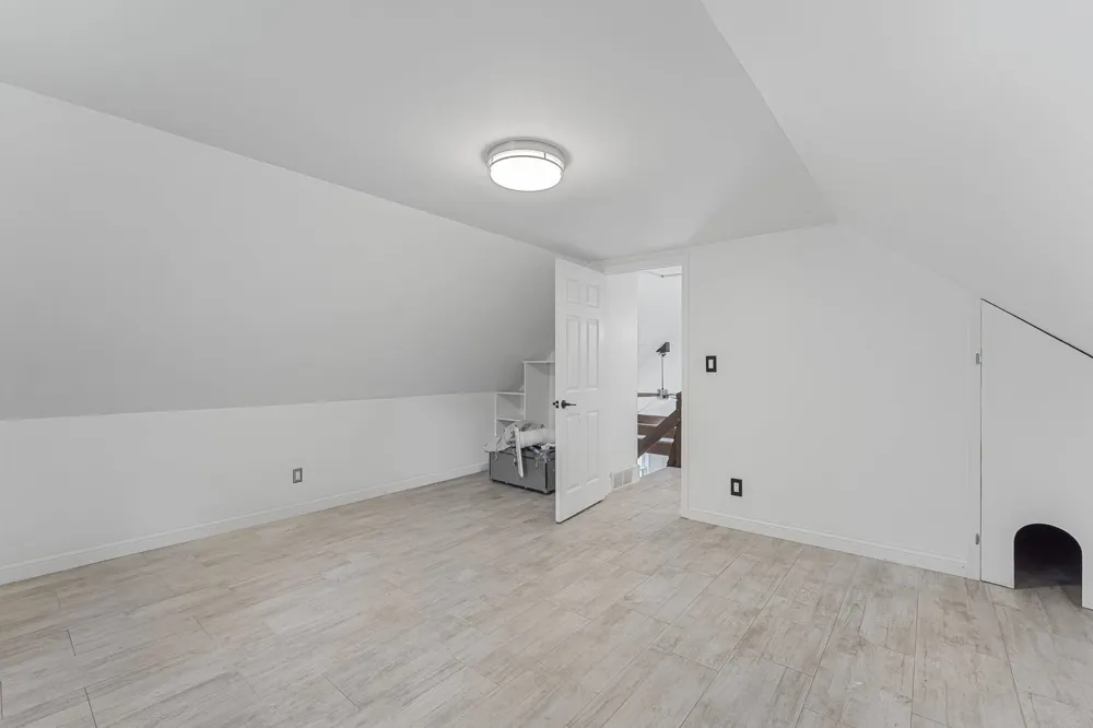 7284 S West Bayshore Drive Bingham Township, MI 49684