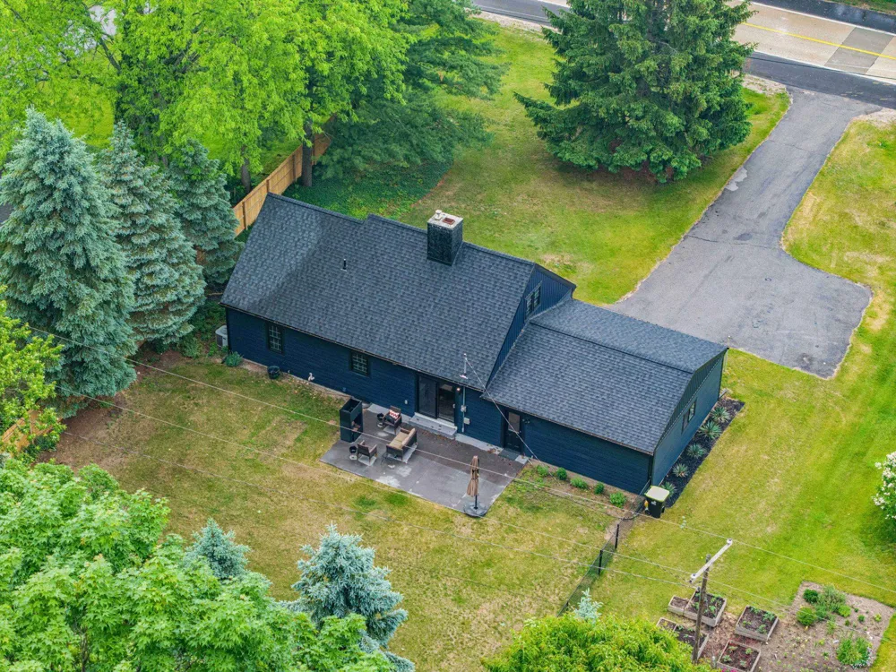 7284 S West Bayshore Drive Bingham Township, MI 49684