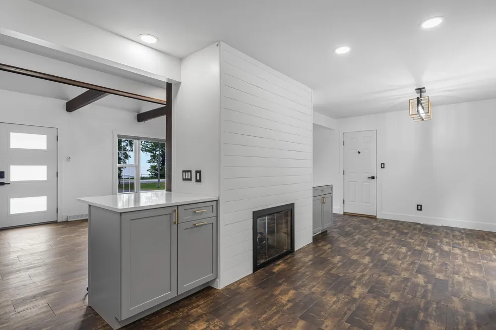 7284 S West Bayshore Drive Bingham Township, MI 49684