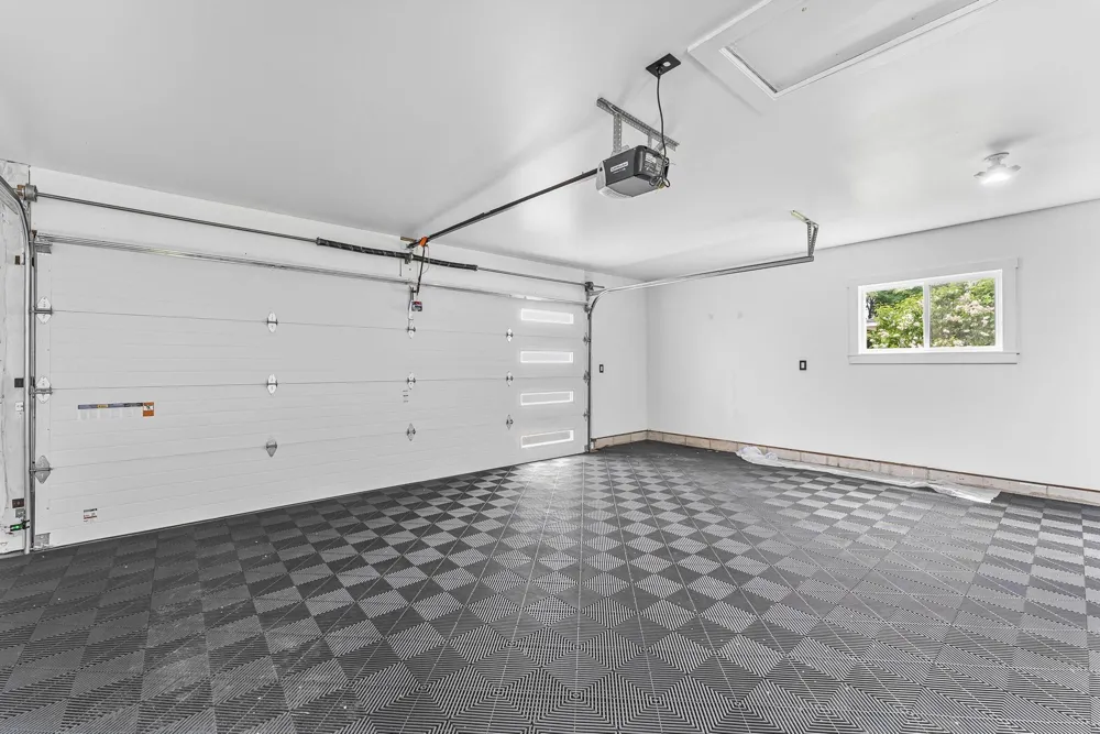 7284 S West Bayshore Drive Bingham Township, MI 49684
