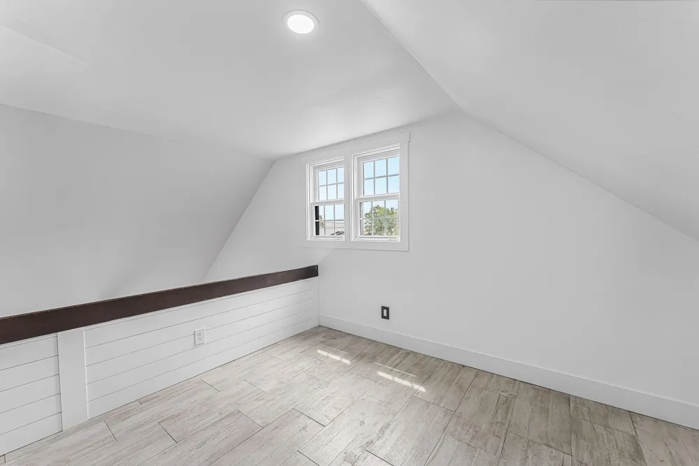 7284 S West Bayshore Drive Bingham Township, MI 49684