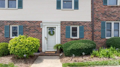 1330 5th Street NE #22
