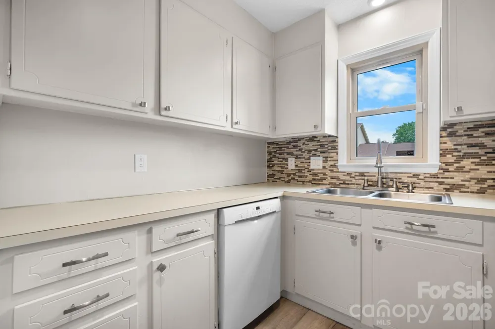 1330 5th Street NE #22 Hickory, NC 28601