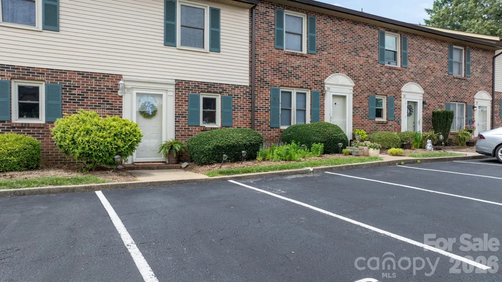 1330 5th Street NE #22 Hickory, NC 28601