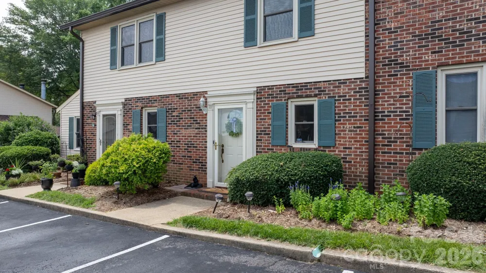 1330 5th Street NE #22 Hickory, NC 28601
