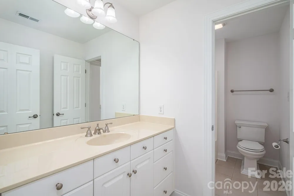 4017 Foxes Trail Cramerton, NC 28032