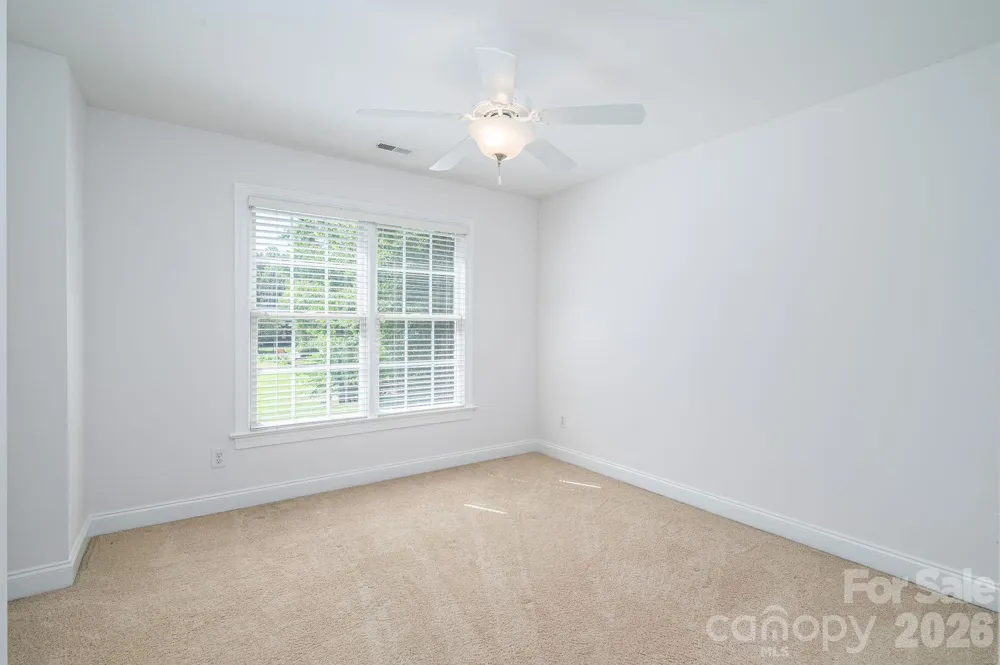 4017 Foxes Trail Cramerton, NC 28032