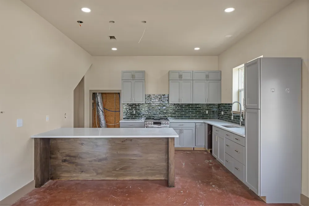 412 Vz County Road 1413 Van, TX 75790