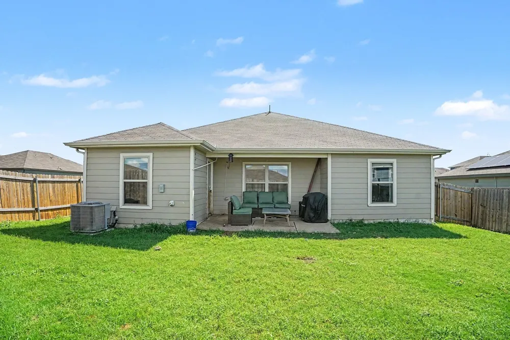 106 Patton Lane Venus, TX 76084