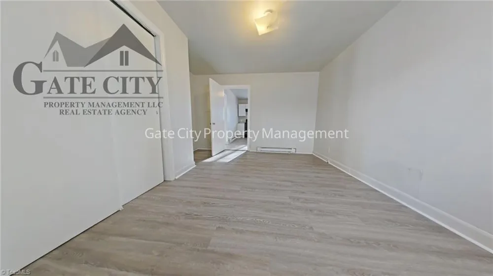 610 Hawthorne Avenue #B High Point, NC 27262
