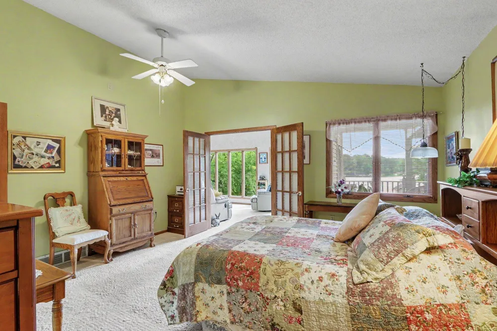47135 Lakeview Drive Lawrence Township, MI 49064