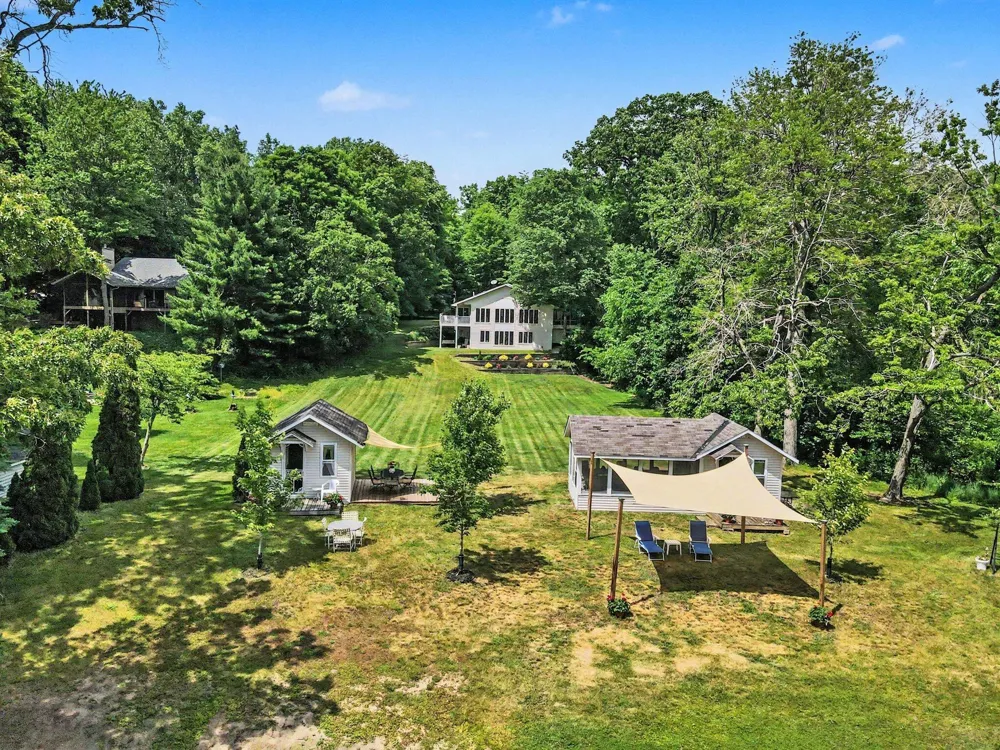 47135 Lakeview Drive Lawrence Township, MI 49064