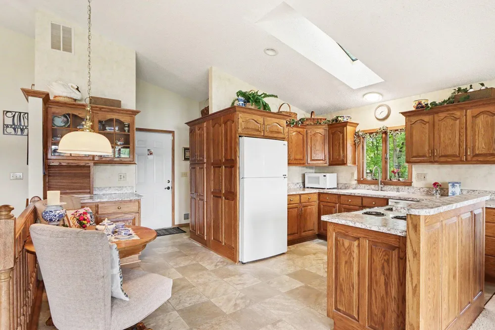 47135 Lakeview Drive Lawrence Township, MI 49064