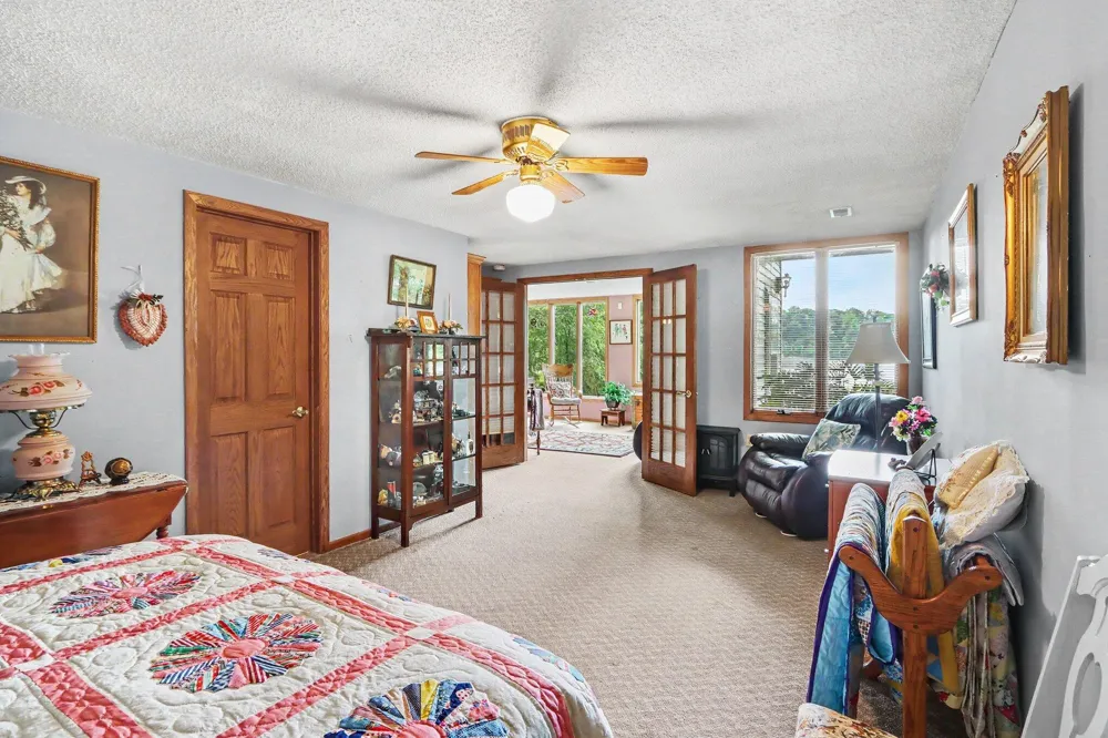 47135 Lakeview Drive Lawrence Township, MI 49064