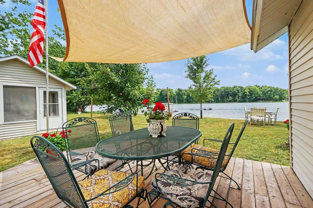 47135 Lakeview Drive Lawrence Township, MI 49064