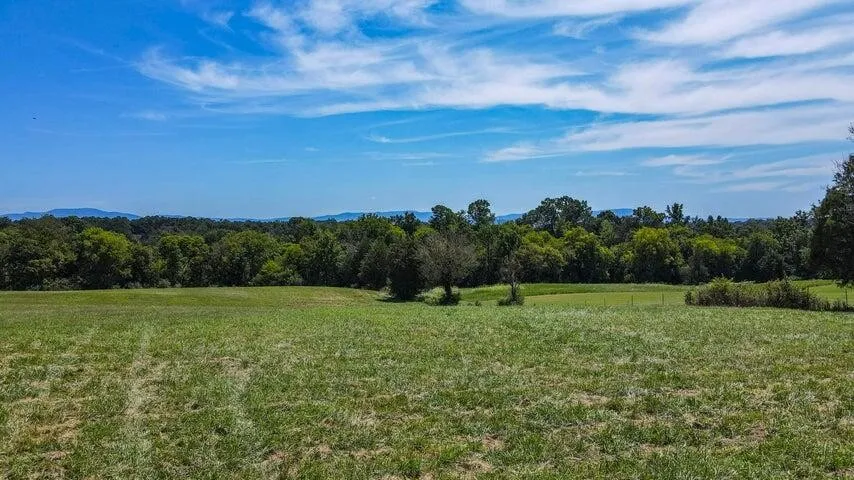 953 Cedar Springs Road SE Cleveland, TN 37323