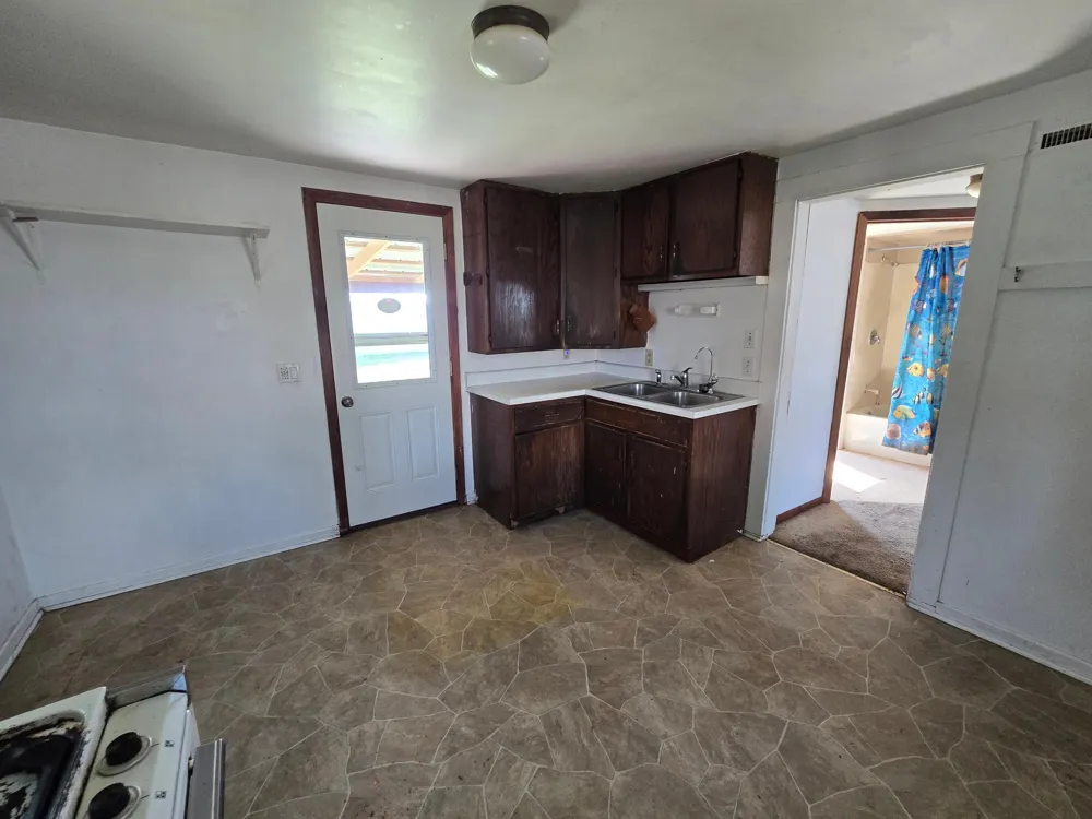 401 10th Street Brewster, MN 56119