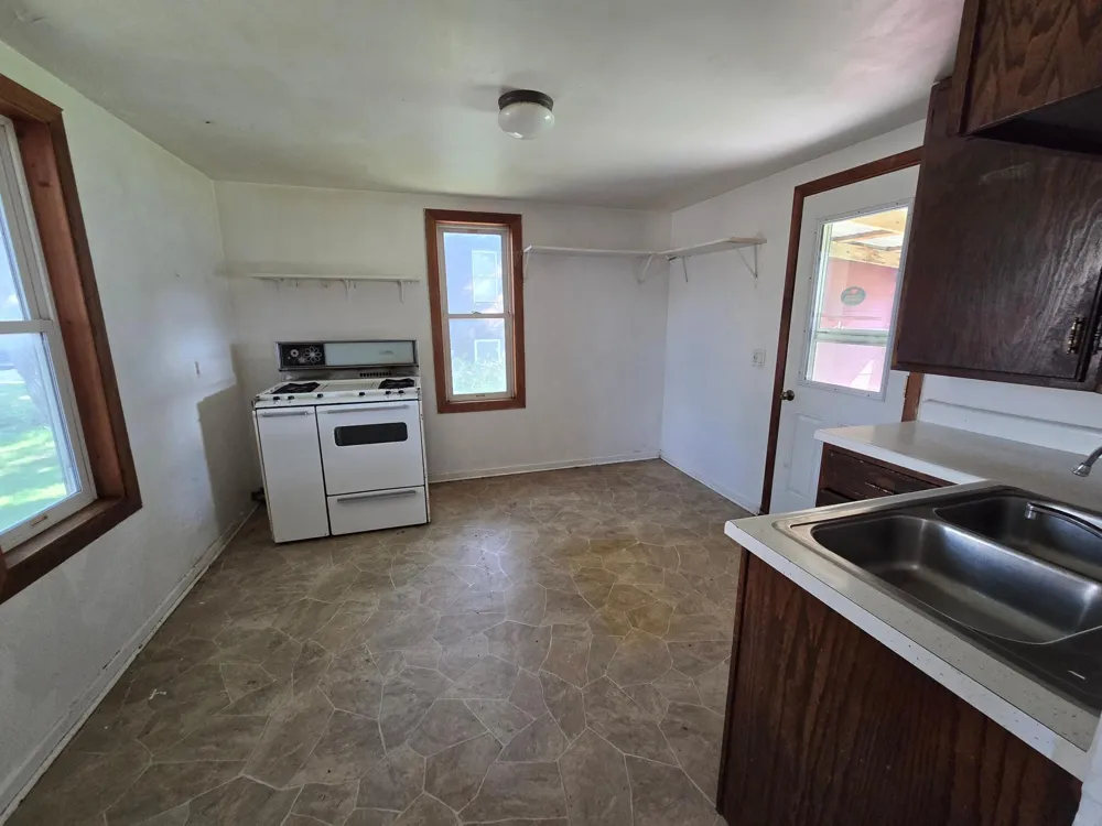 401 10th Street Brewster, MN 56119