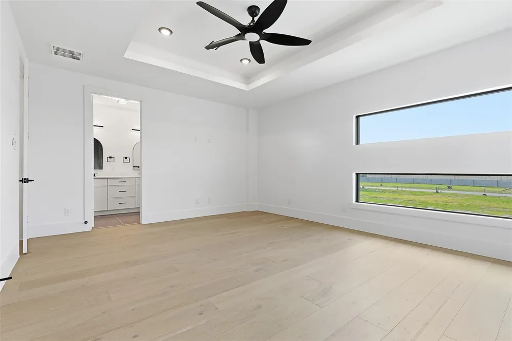 619 Rolling Oaks Stafford, TX 77477