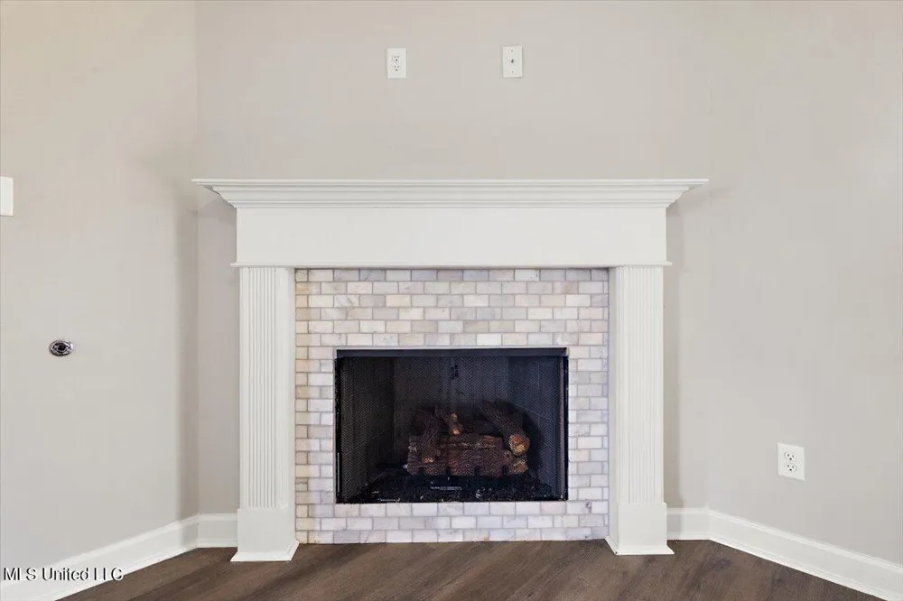 6345 River Lane Walls, MS 38680