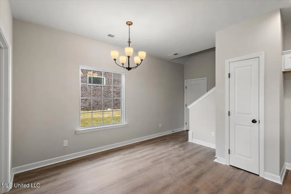 6345 River Lane Walls, MS 38680