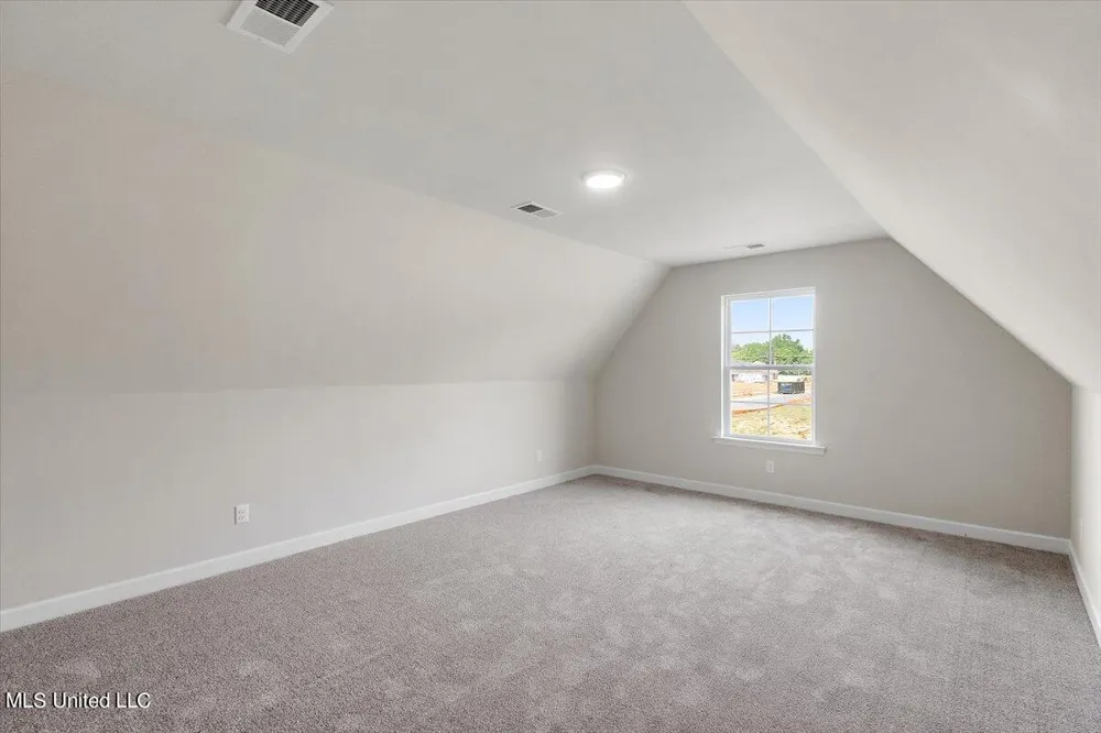 6345 River Lane Walls, MS 38680