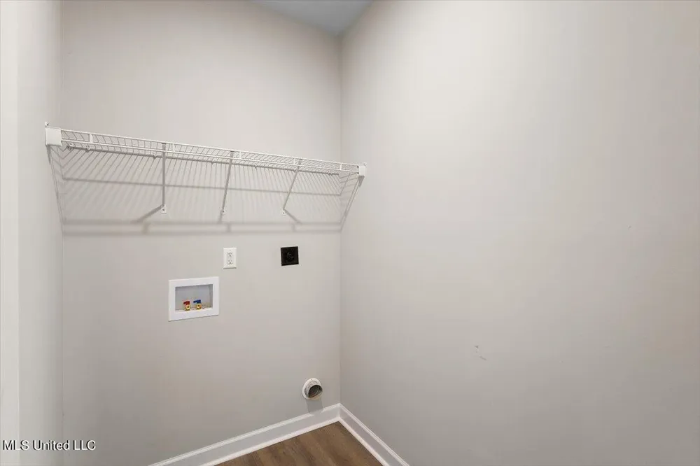 6345 River Lane Walls, MS 38680