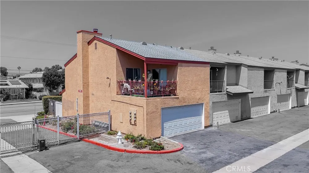 3900 W Hazard #A Santa Ana, CA 92703