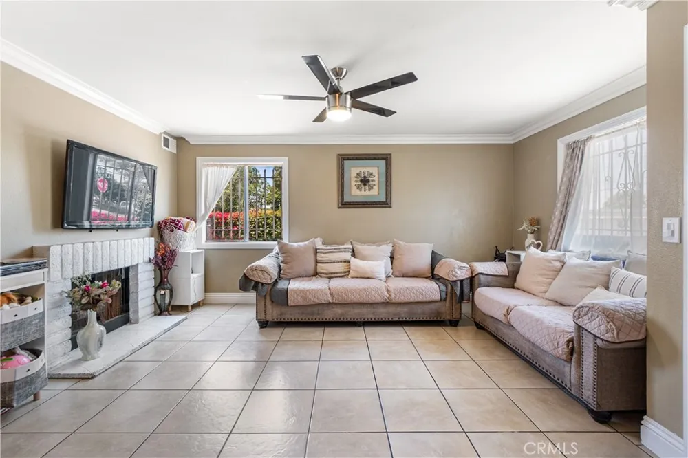 3900 W Hazard #A Santa Ana, CA 92703