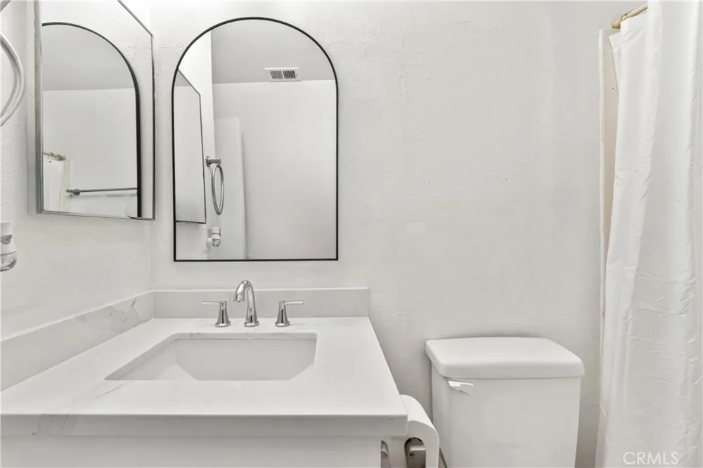 3900 W Hazard #A Santa Ana, CA 92703