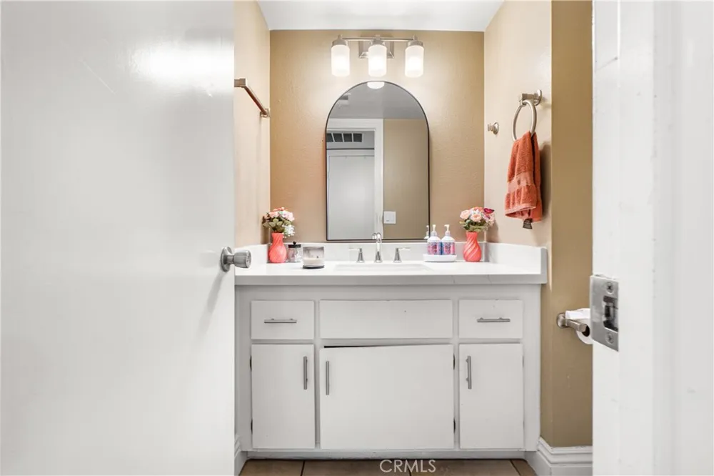 3900 W Hazard #A Santa Ana, CA 92703