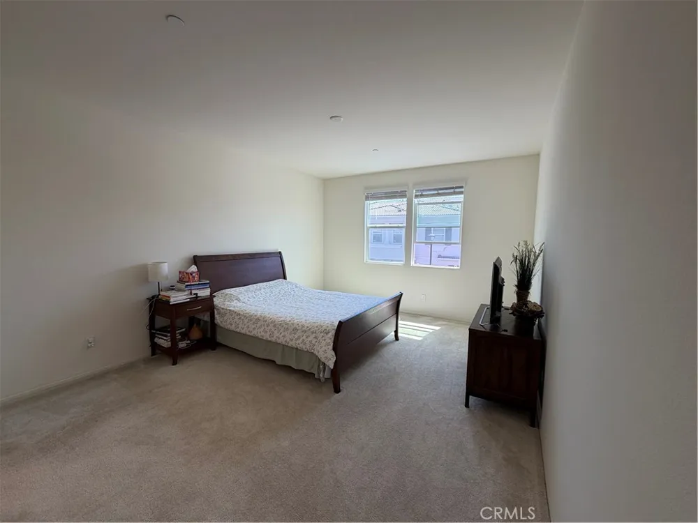 14549 Sienna Eastvale, CA 92880