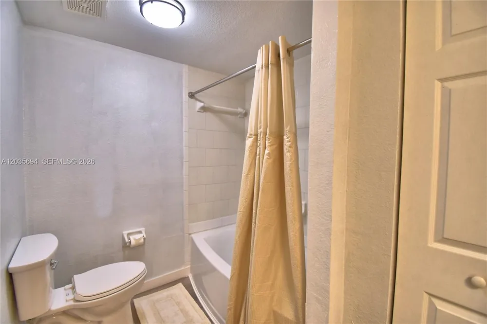 208 Center Street Other City - In The State Of Florida, FL 33823