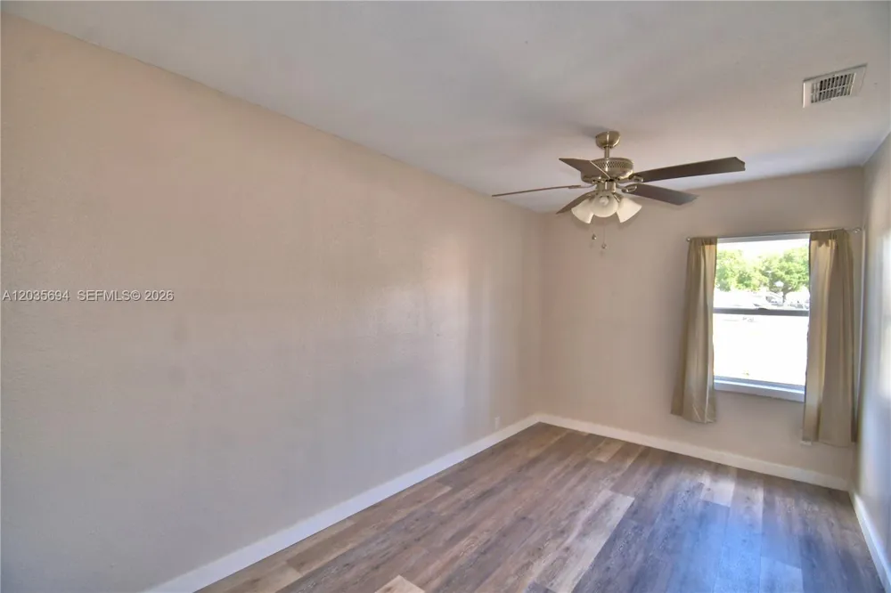 208 Center Street Other City - In The State Of Florida, FL 33823